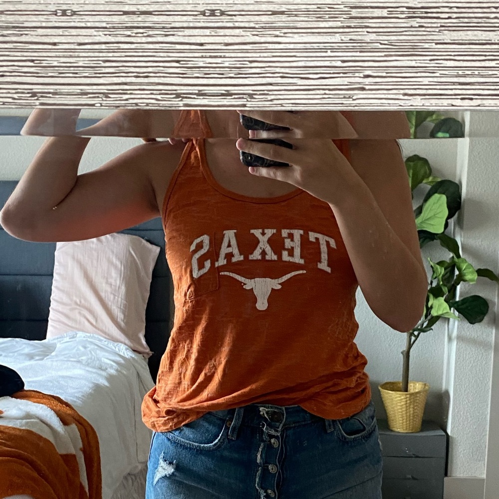 UT tank top